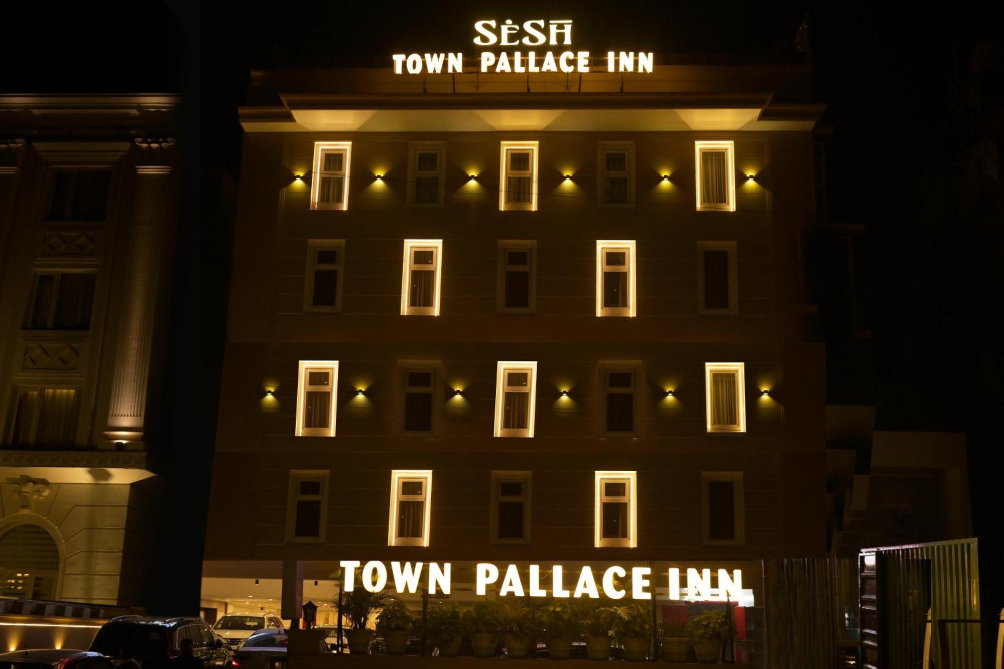 Hotel Town Grand Patel Nagar New Delhi Bagian luar foto