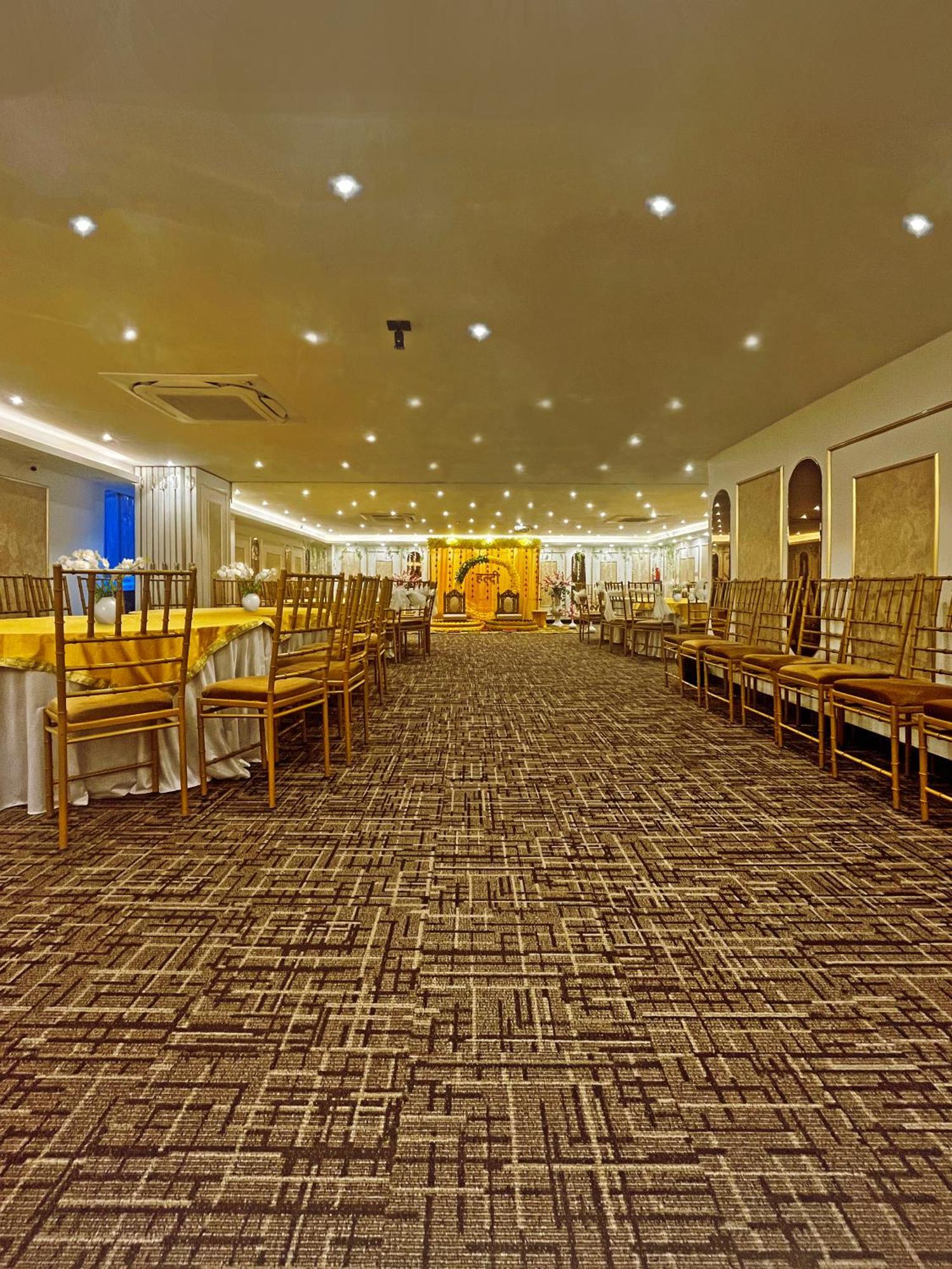 Hotel Town Grand Patel Nagar New Delhi Bagian luar foto